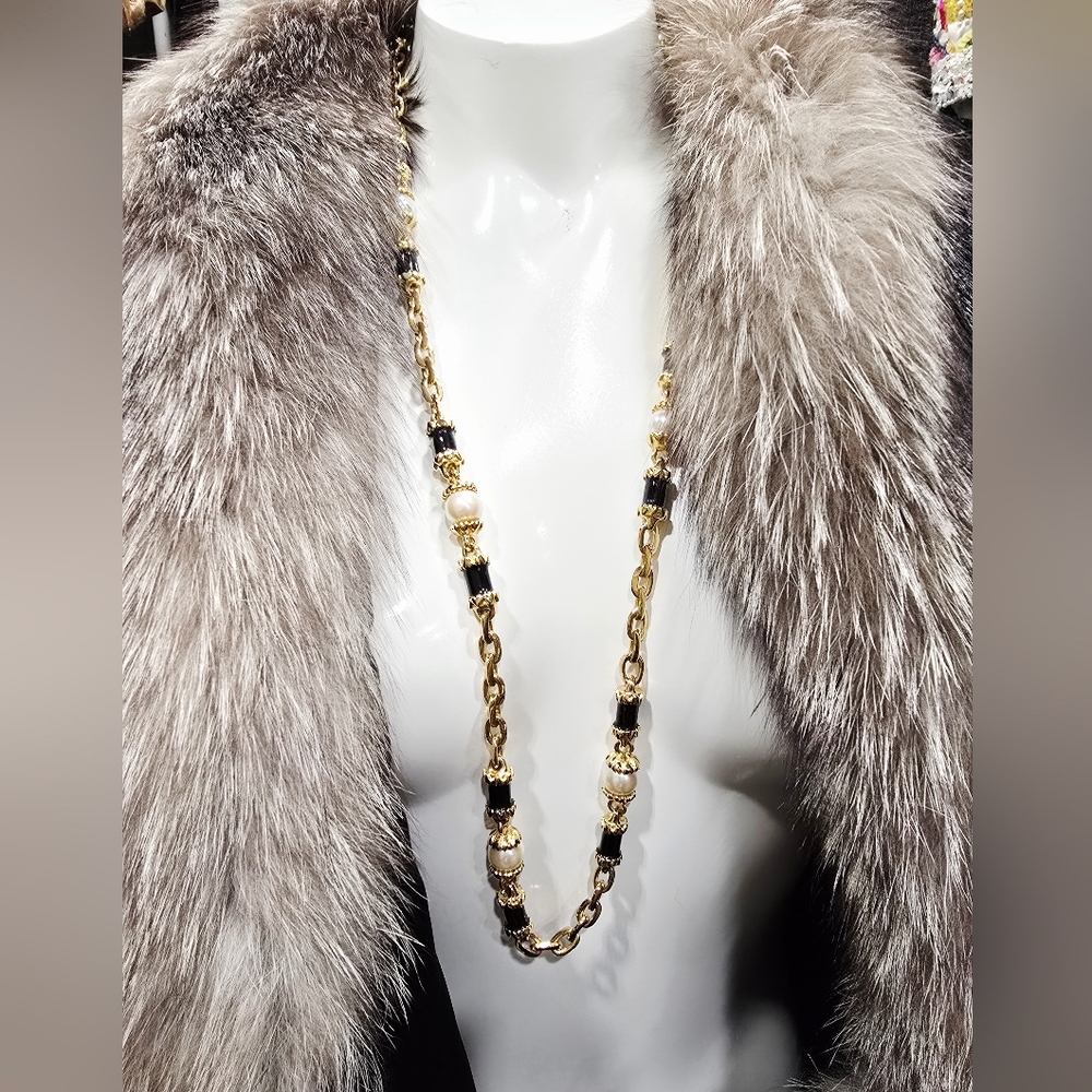 Vintage St John 90s Necklace with pearls and enamel beads extra long chain